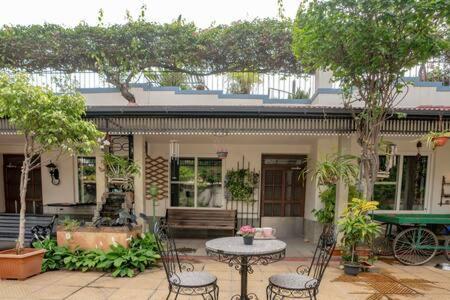 Eden Garden Villa By Jadecaps Nr Mg Road Garden Bangalore Eksteriør bilde