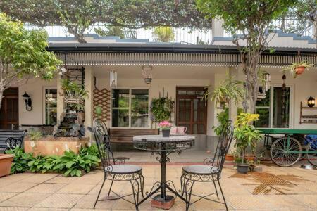 Eden Garden Villa By Jadecaps Nr Mg Road Garden Bangalore Eksteriør bilde
